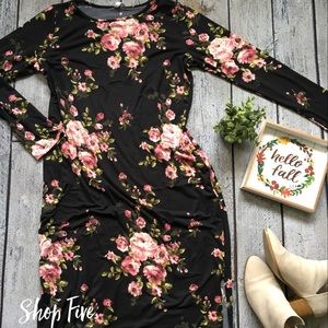 SALE ⏰ Piphany Floral Soft Sweater Dress